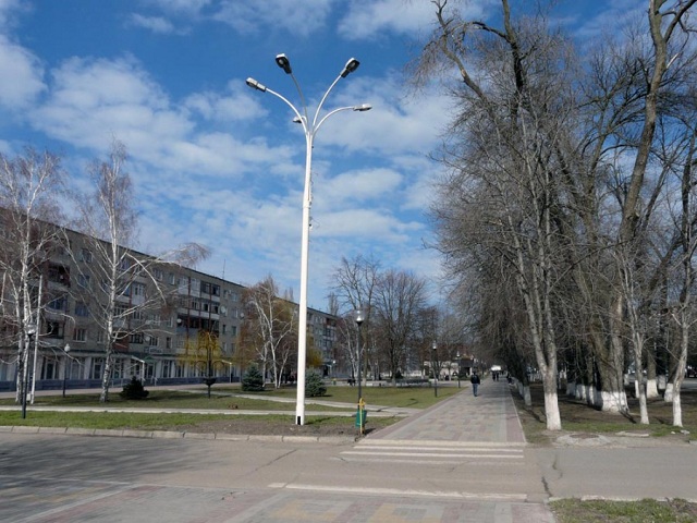 medium 147915