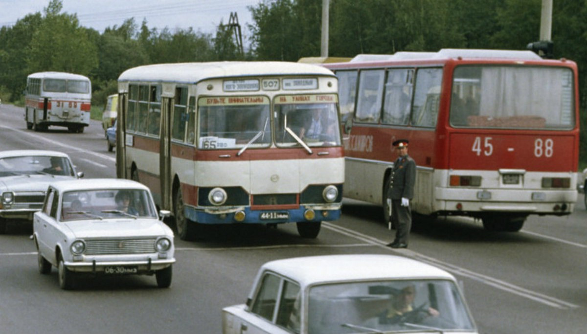 2a77741s 1920